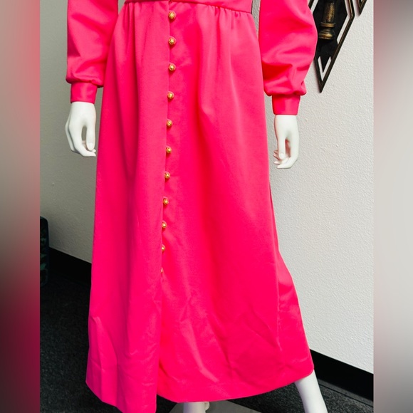 Pink Long Sleeve Polyester Gown - Picture 2 of 12